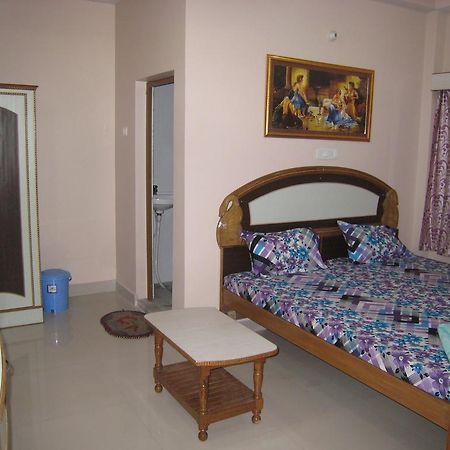 Krishna Paying Guest House Βαρανάσι Δωμάτιο φωτογραφία
