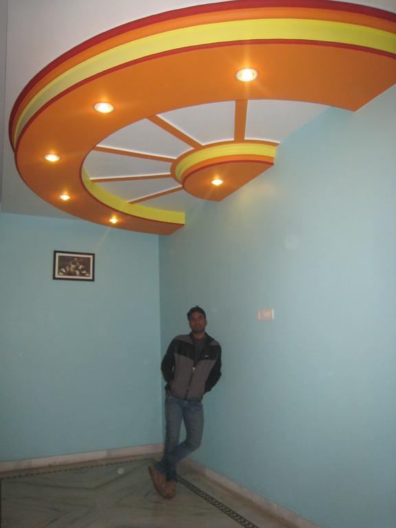 Krishna Paying Guest House Βαρανάσι Εξωτερικό φωτογραφία