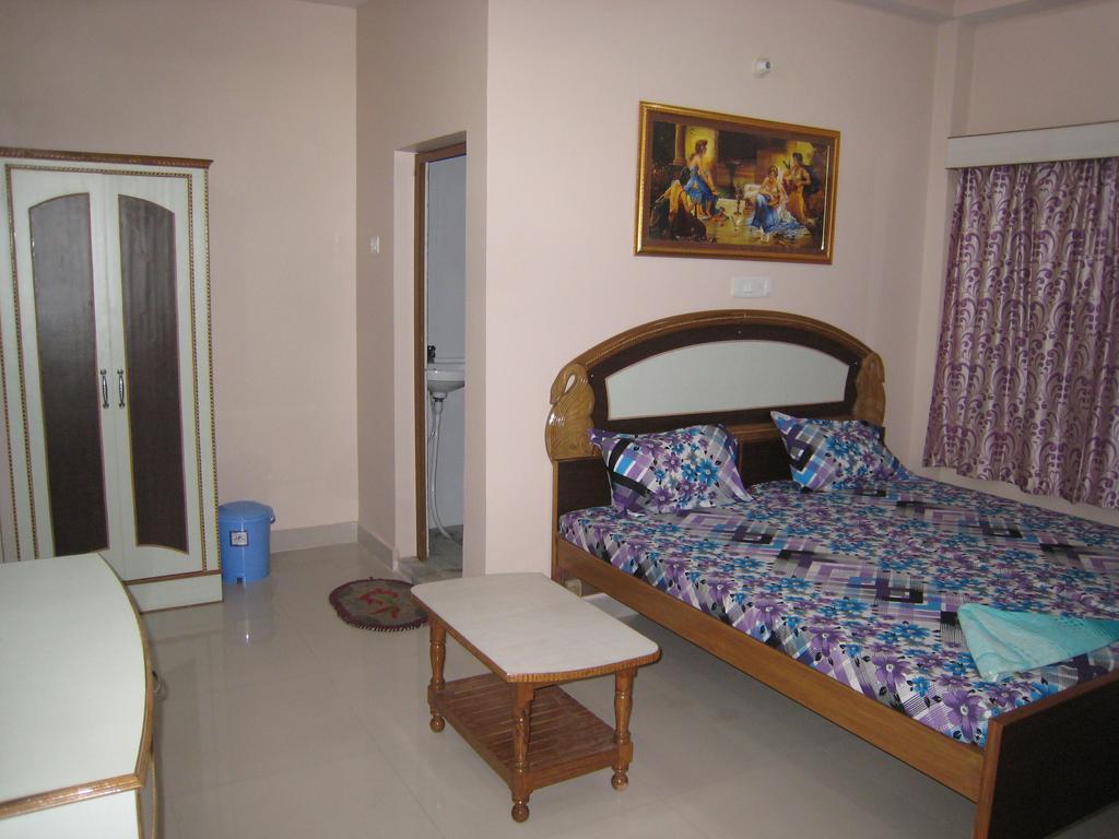 Krishna Paying Guest House Βαρανάσι Δωμάτιο φωτογραφία