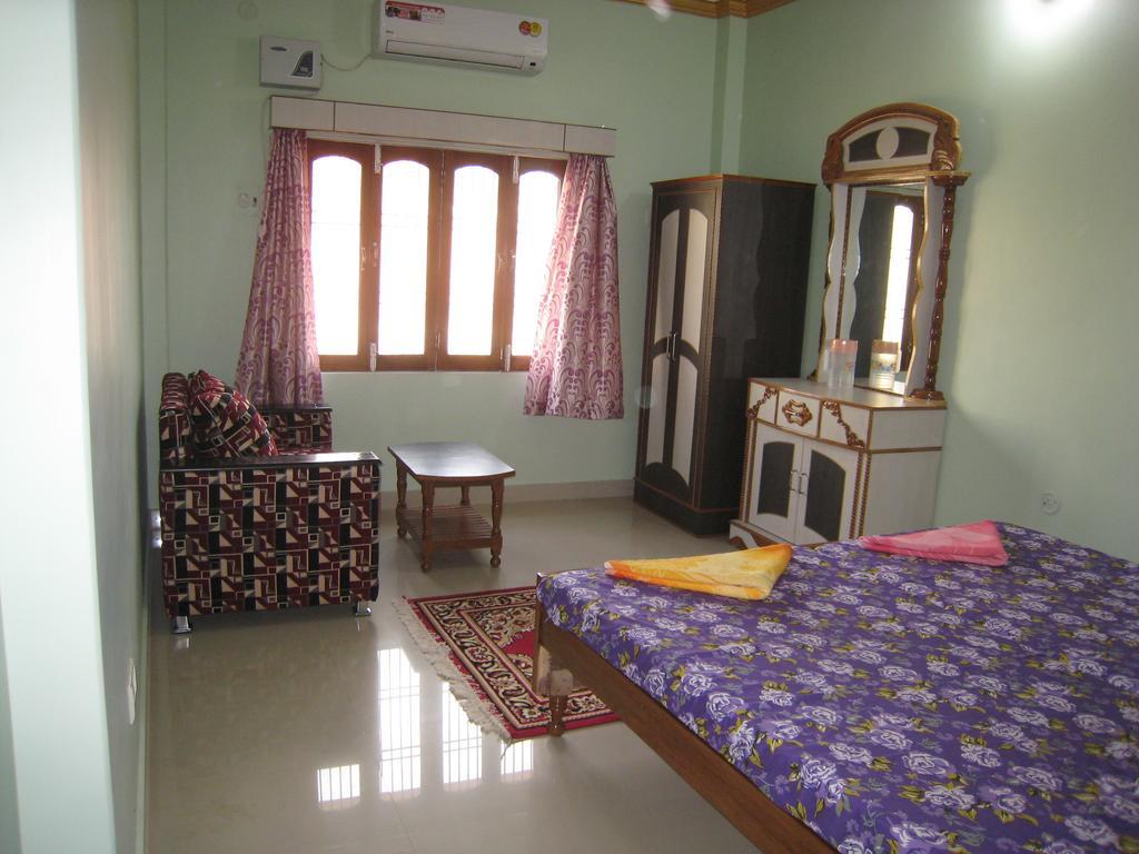 Krishna Paying Guest House Βαρανάσι Δωμάτιο φωτογραφία