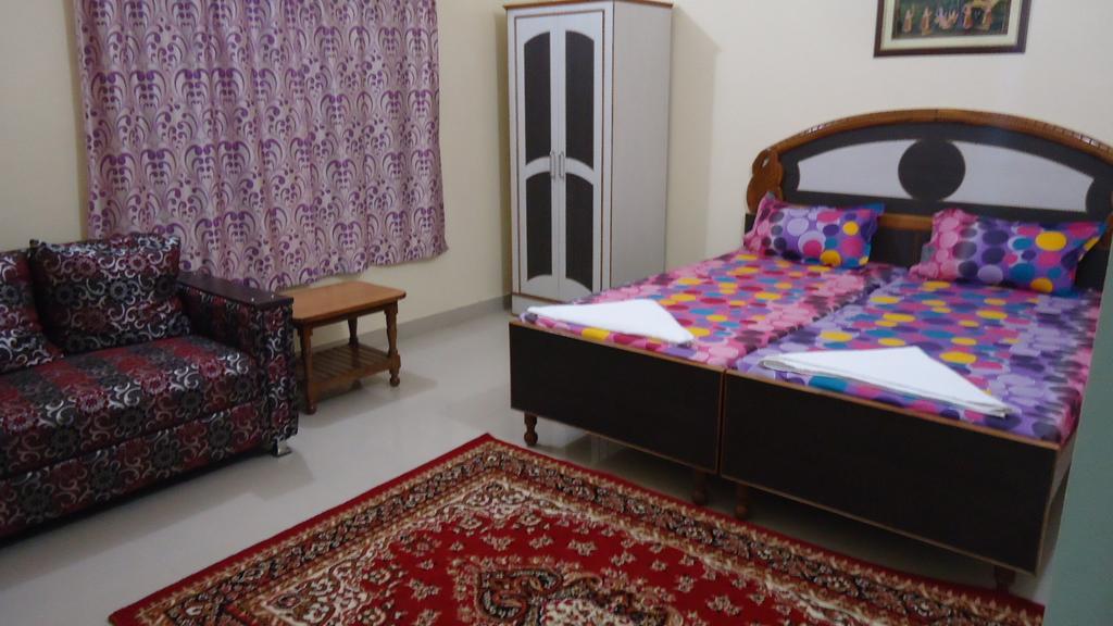 Krishna Paying Guest House Βαρανάσι Δωμάτιο φωτογραφία